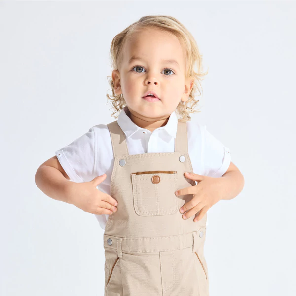 Ensemble salopette courte et polo beige bébé garçon