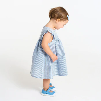 Robe rayée seersucker bleu bébé fille