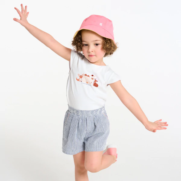 Tee-shirt animaux blanc et short seersucker bleu bébé fille