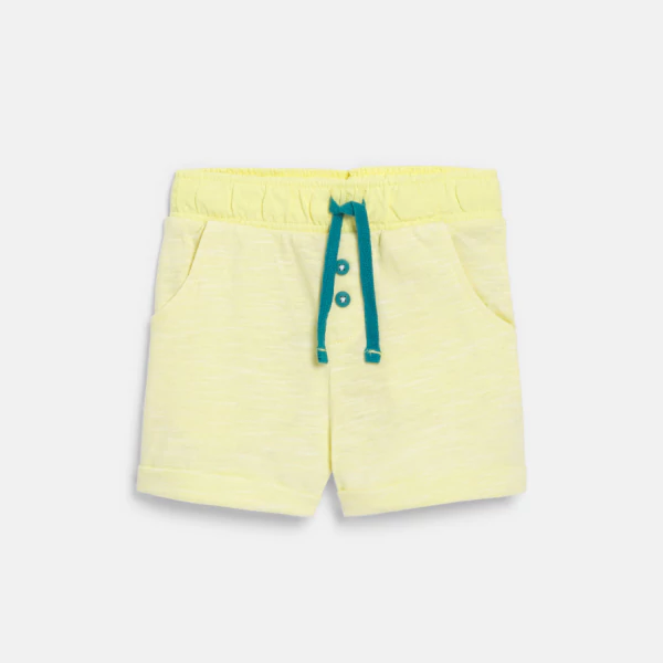 T-shirt océan et short en maille fantaisie jaune bébé garçon