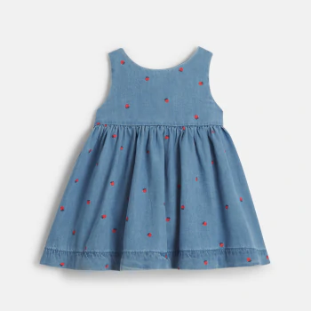 Robe croisée denim fraises bleu bébé fille